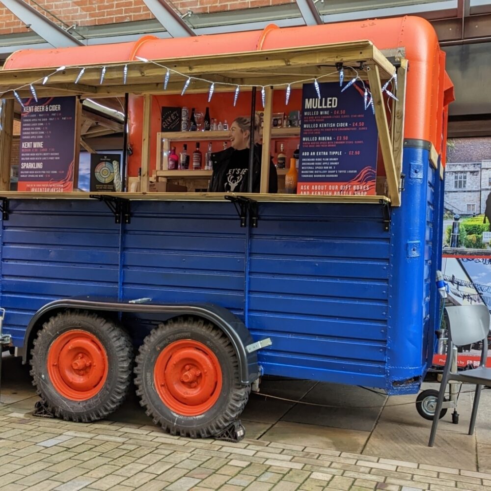 Kent Drinks Co. opens Christmas pop up bar at Fremlin Walk, Maidstone