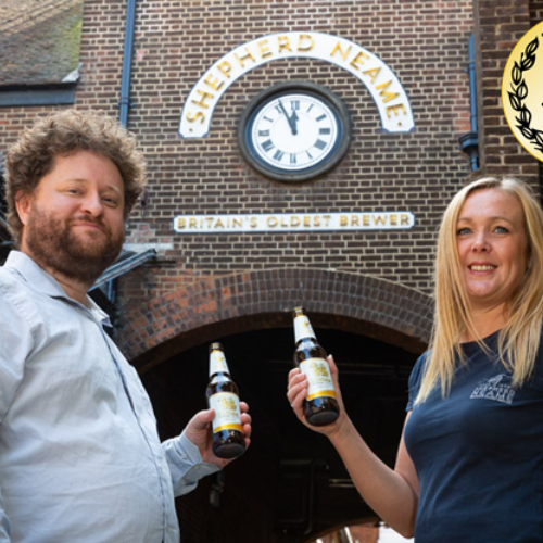 Brewers Rupert and Nic enjoy an award winning Singha 5 ABV