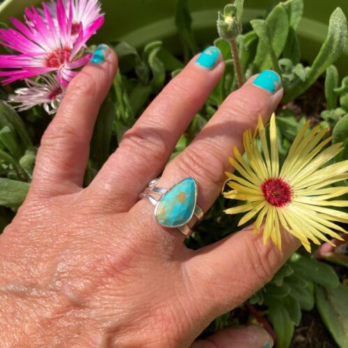 Jennni Rogers hand with ring sml