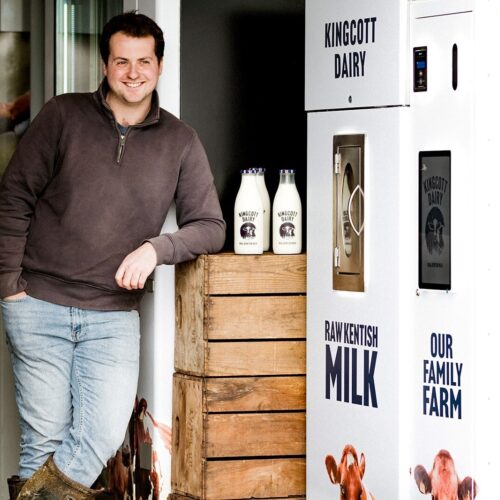 Kingcott Dairy Raw Milk vending machine