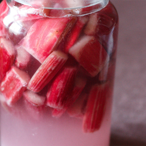 Macknade Rhubarb Gin 3