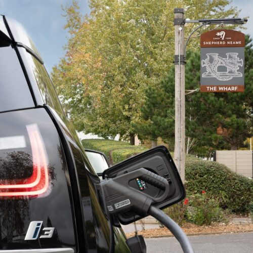 Shepherd Neame pub The Wharf in Dartford has an electric car charging station 002 Sq