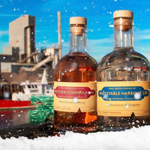 Whitstable Gin Xmas 23 bottle in snow sml