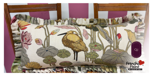 Queenie and Judge 4 2000 x 1000 px