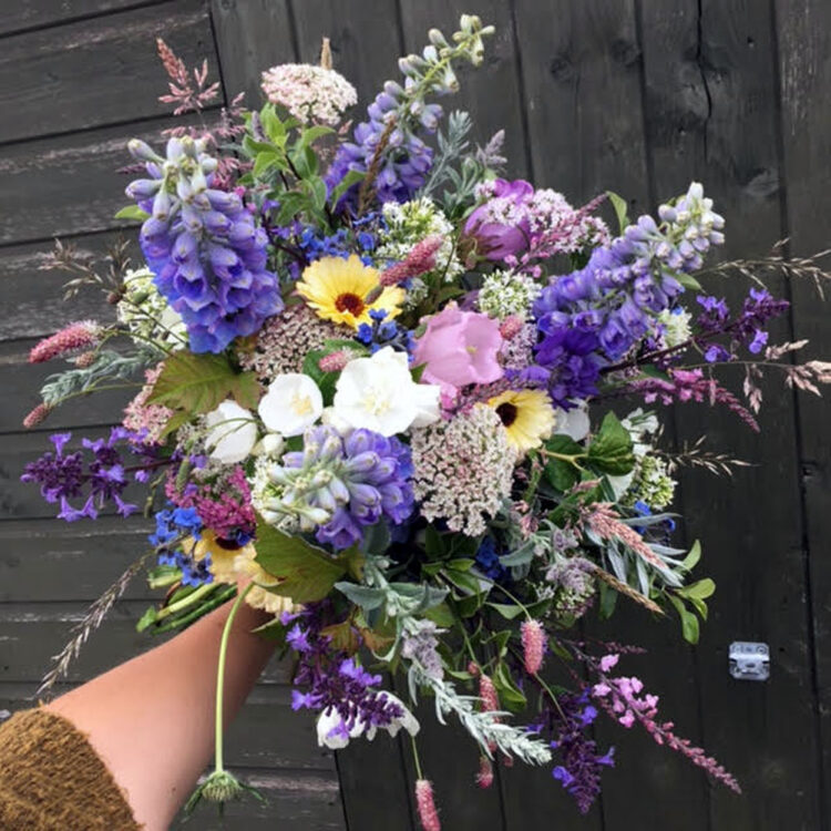 Create Your Own Wedding Flowers Produced in Kent